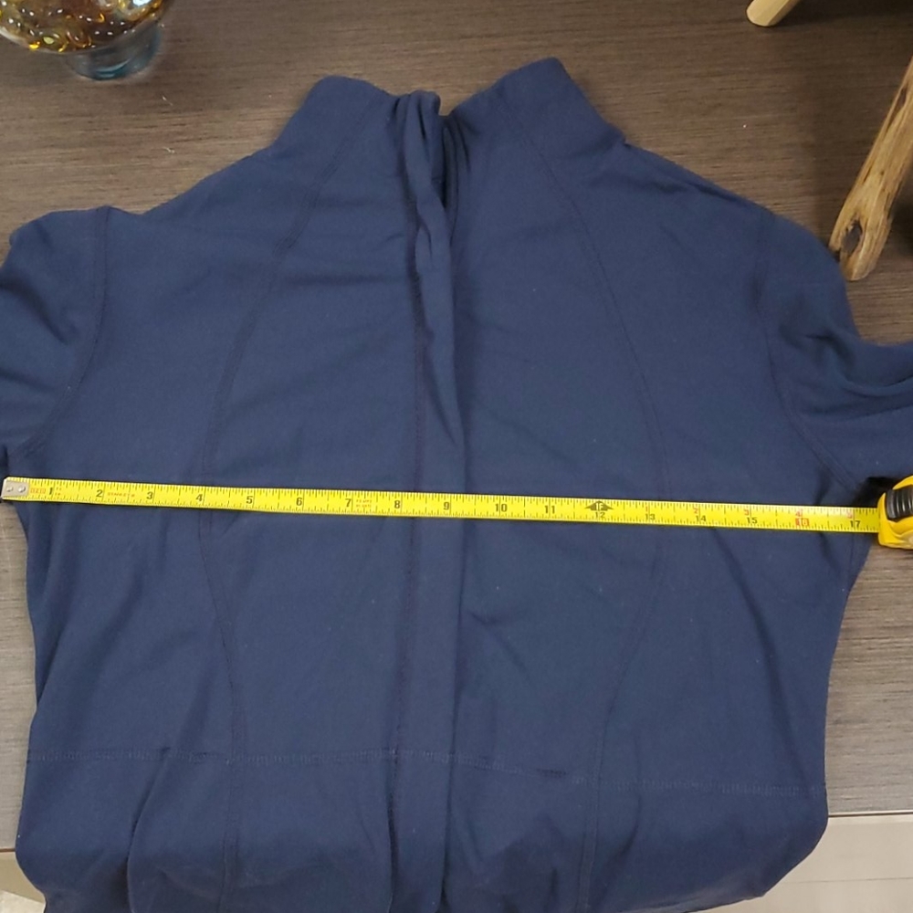 Lululemon Jacket - Picture 6 of 6